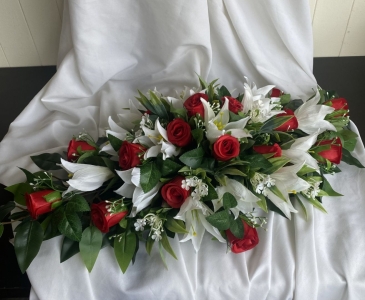Red Rose Spray