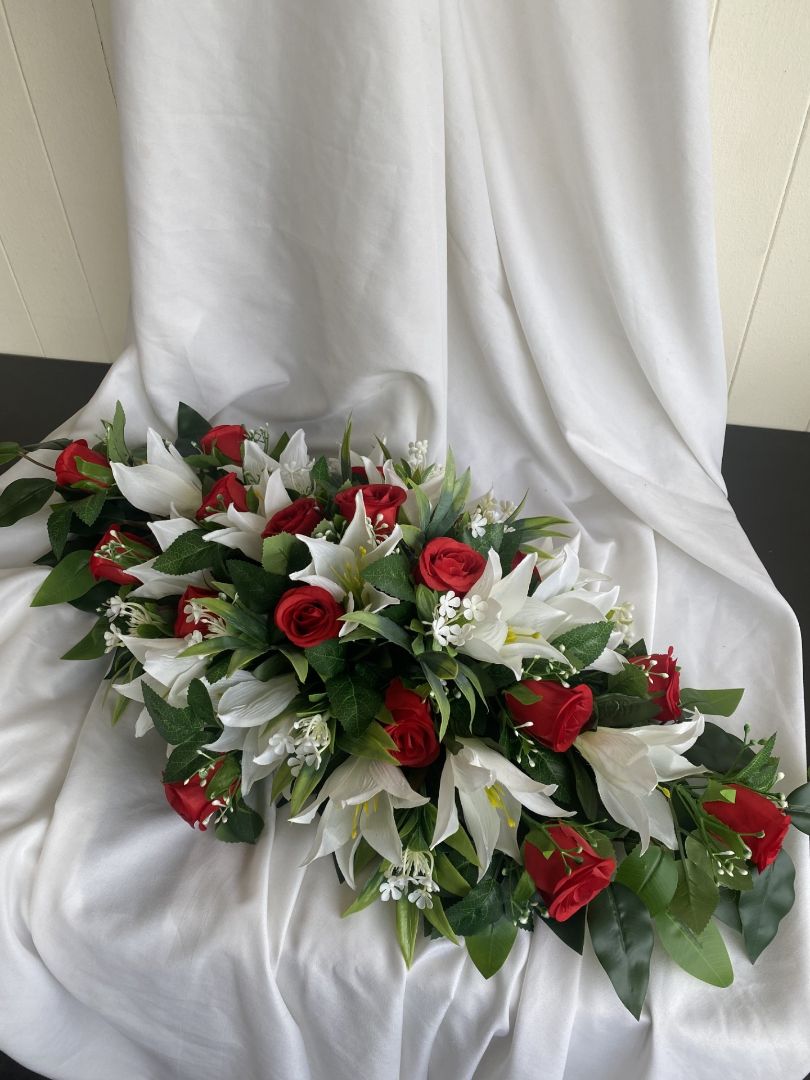 Red Rose Spray 2