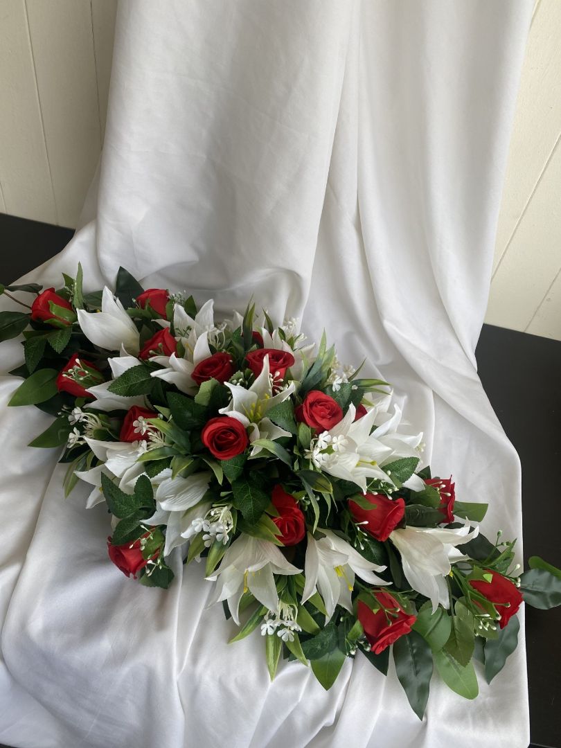 Red Rose Spray 3
