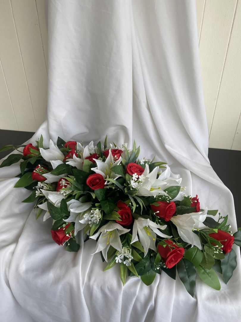 Red Rose Spray 4